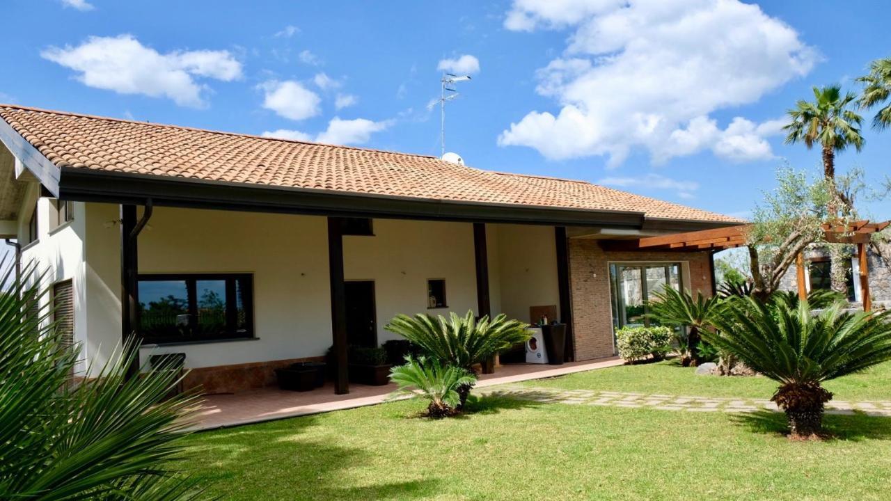 Holiday Homes Borgo Papardo Джарре Экстерьер фото