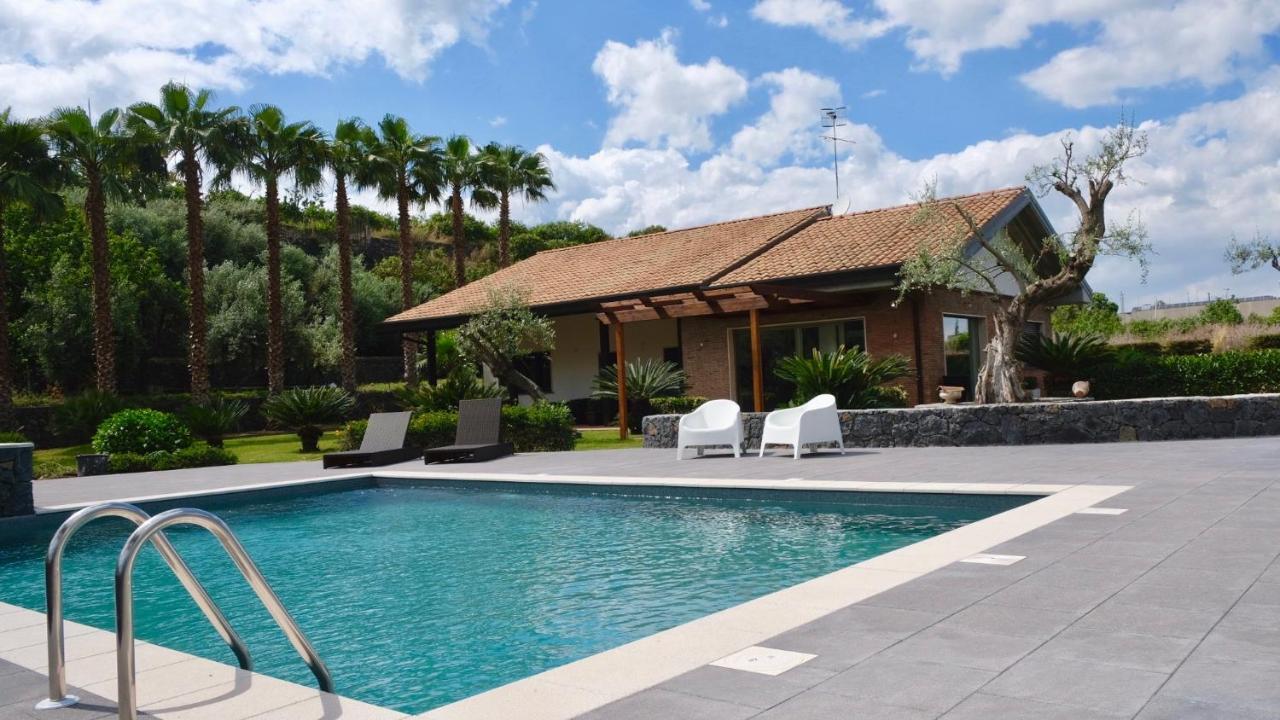 Holiday Homes Borgo Papardo Джарре Экстерьер фото