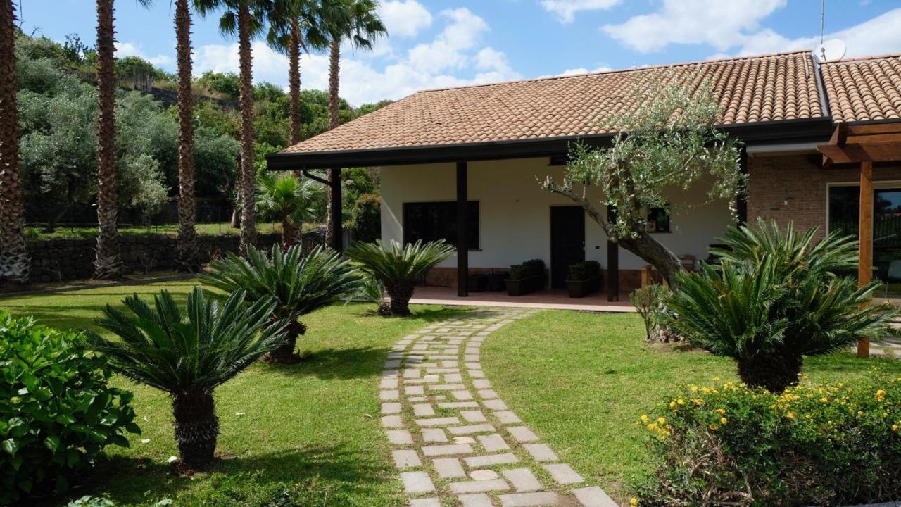 Holiday Homes Borgo Papardo Джарре Экстерьер фото
